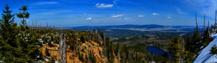 Plešné jezero a Plechý 1