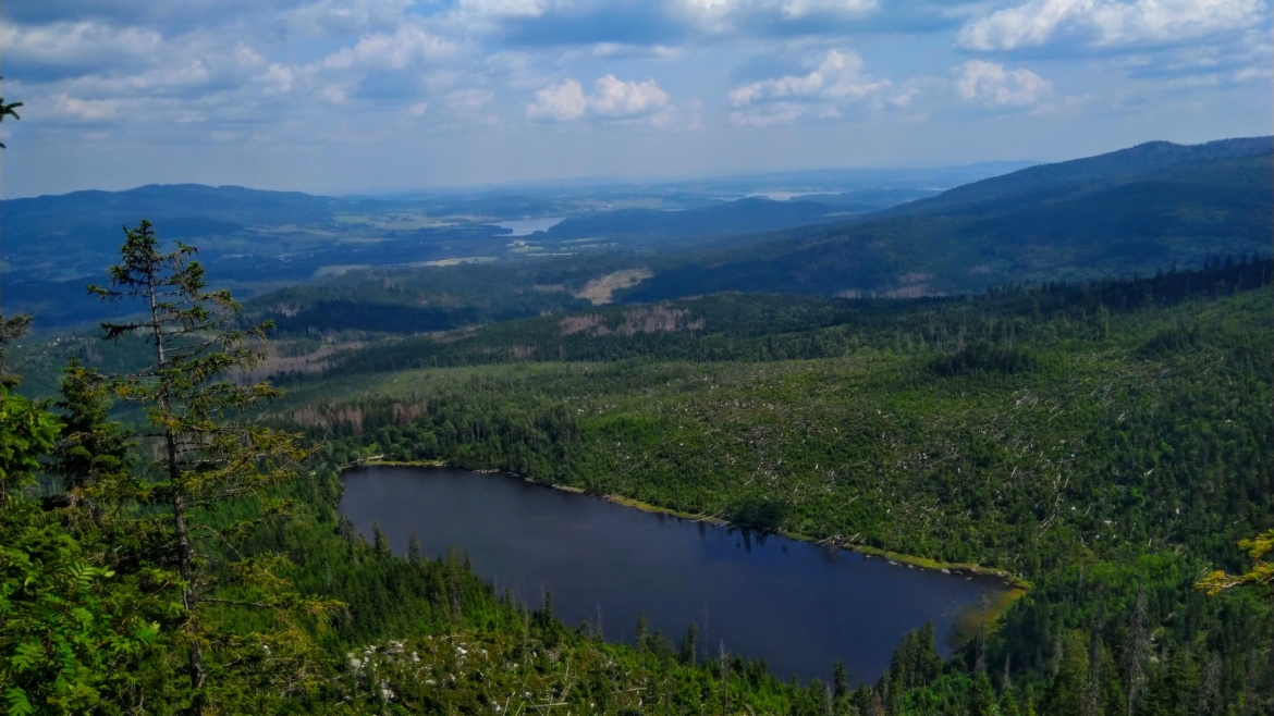Plešné jezero a Plechý 3 