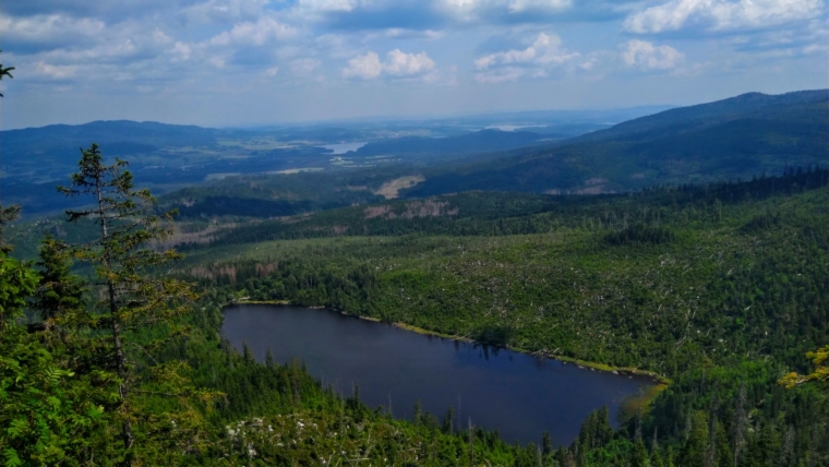 Plešné jezero a Plechý 3 